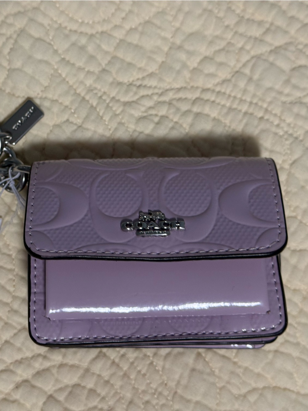Coach Lilac Patent Leather Card Case Keychain with Heart Charm! NWT - Picture 6 of 15